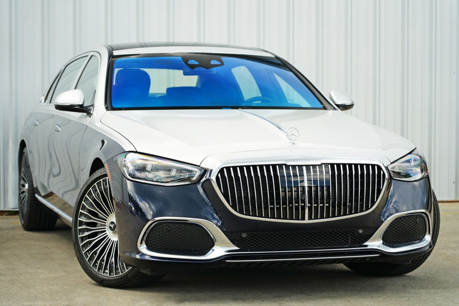 2024 Mercedes Benz S Maybach 580 photo 4