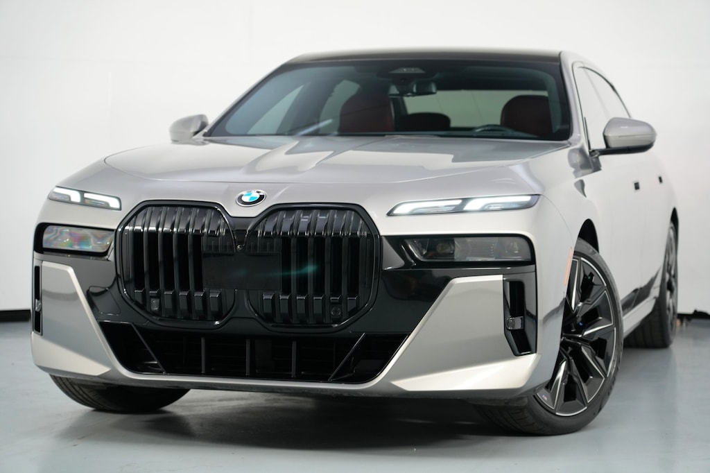 Used 2023 BMW 7 Series 740i w/ M Sport & Parking Assist Packages Sedan