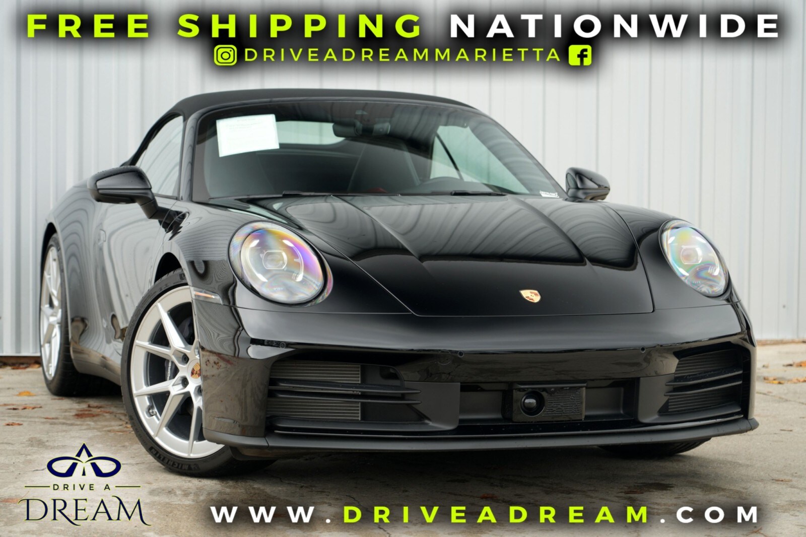 2025 Porsche 911 photo 2
