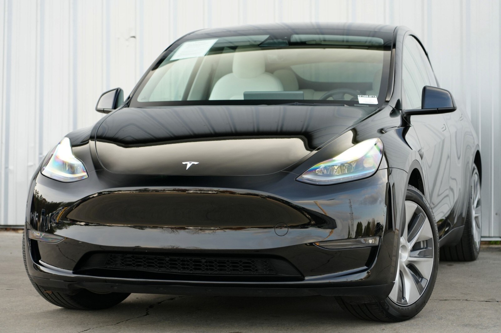 2023 Tesla Model Y Long Range photo 3