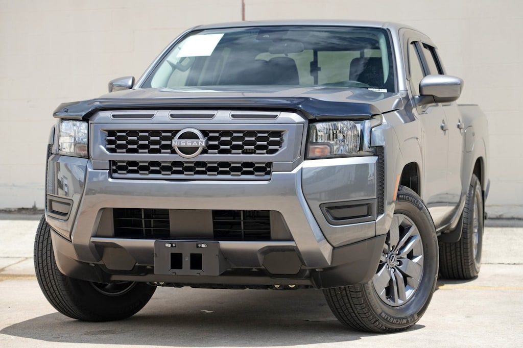Used 2025 Nissan Frontier SV Truck Crew Cab