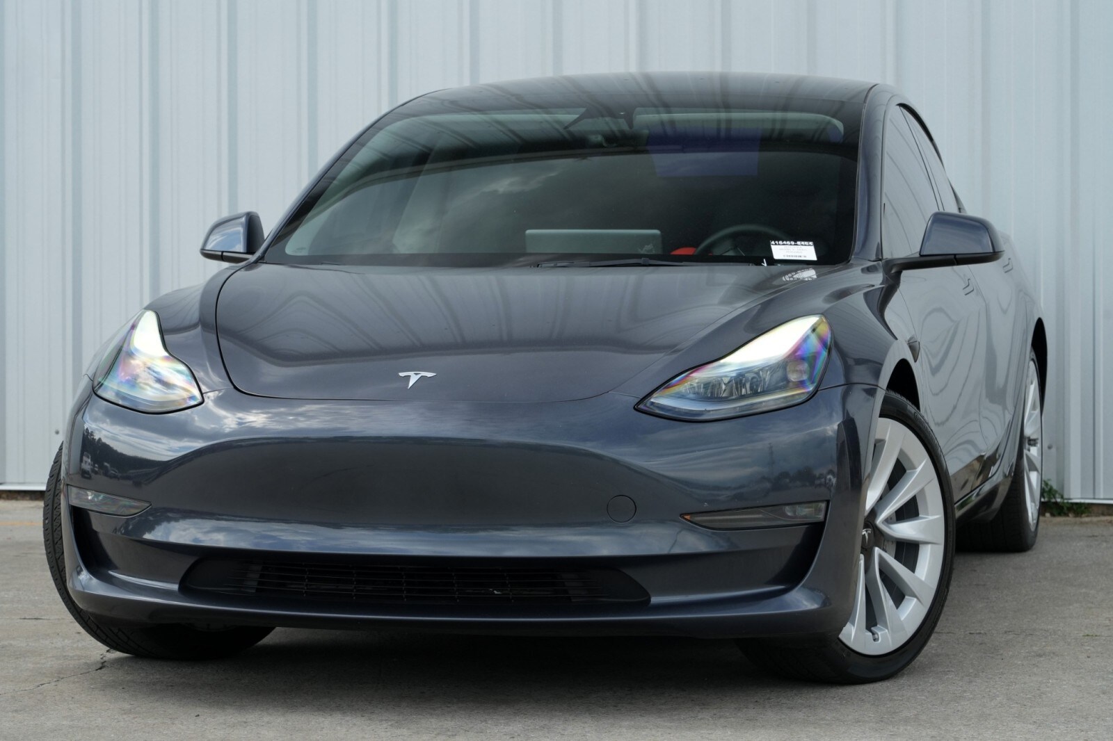 2023 Tesla Model 3 Long Range photo 3