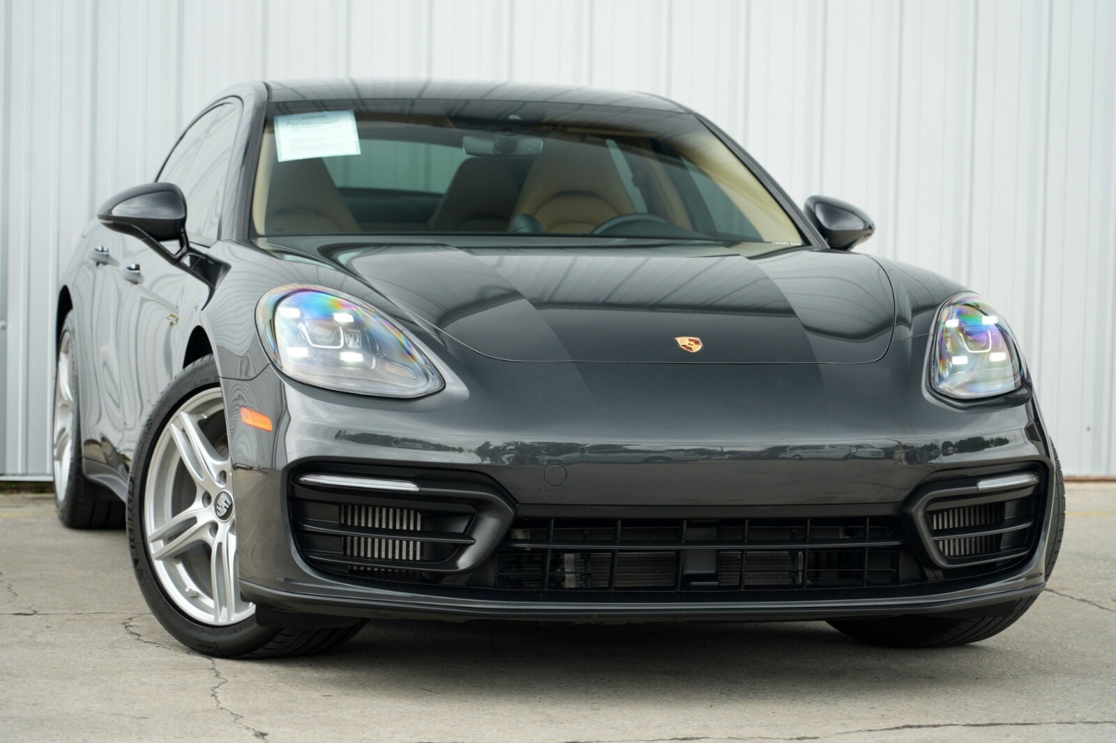 2021 Porsche Panamera 4 E-Hybrid photo 4