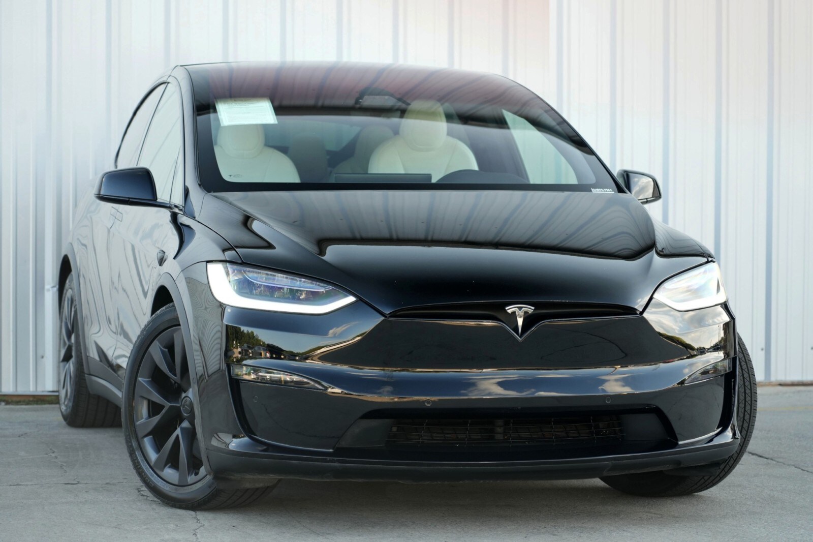 2022 Tesla Model X photo 4