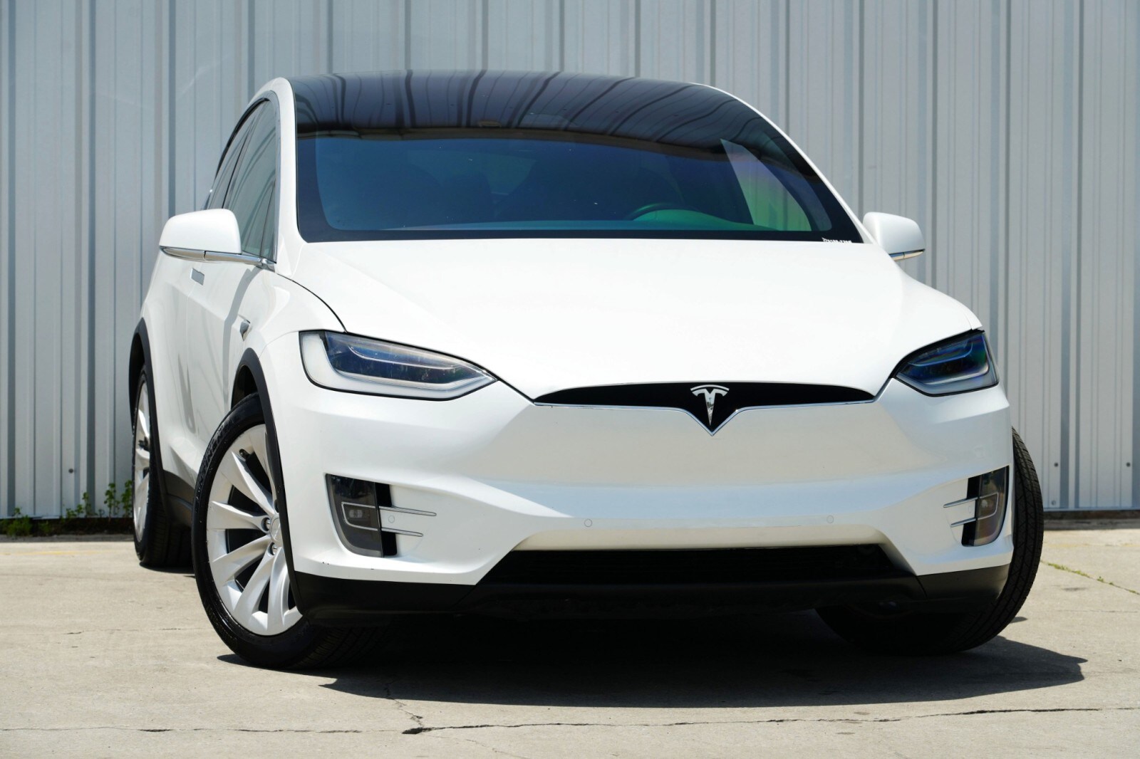 2020 Tesla Model X Long Range photo 4