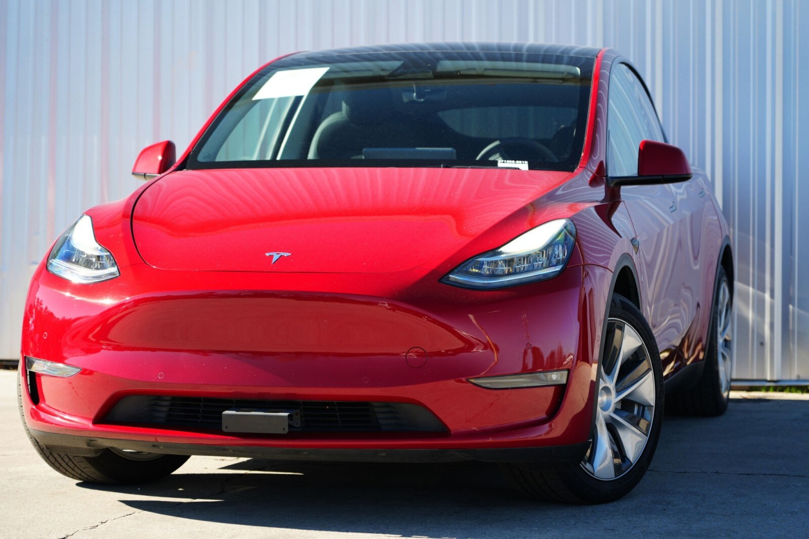 2022 Tesla Model Y Long Range photo 3
