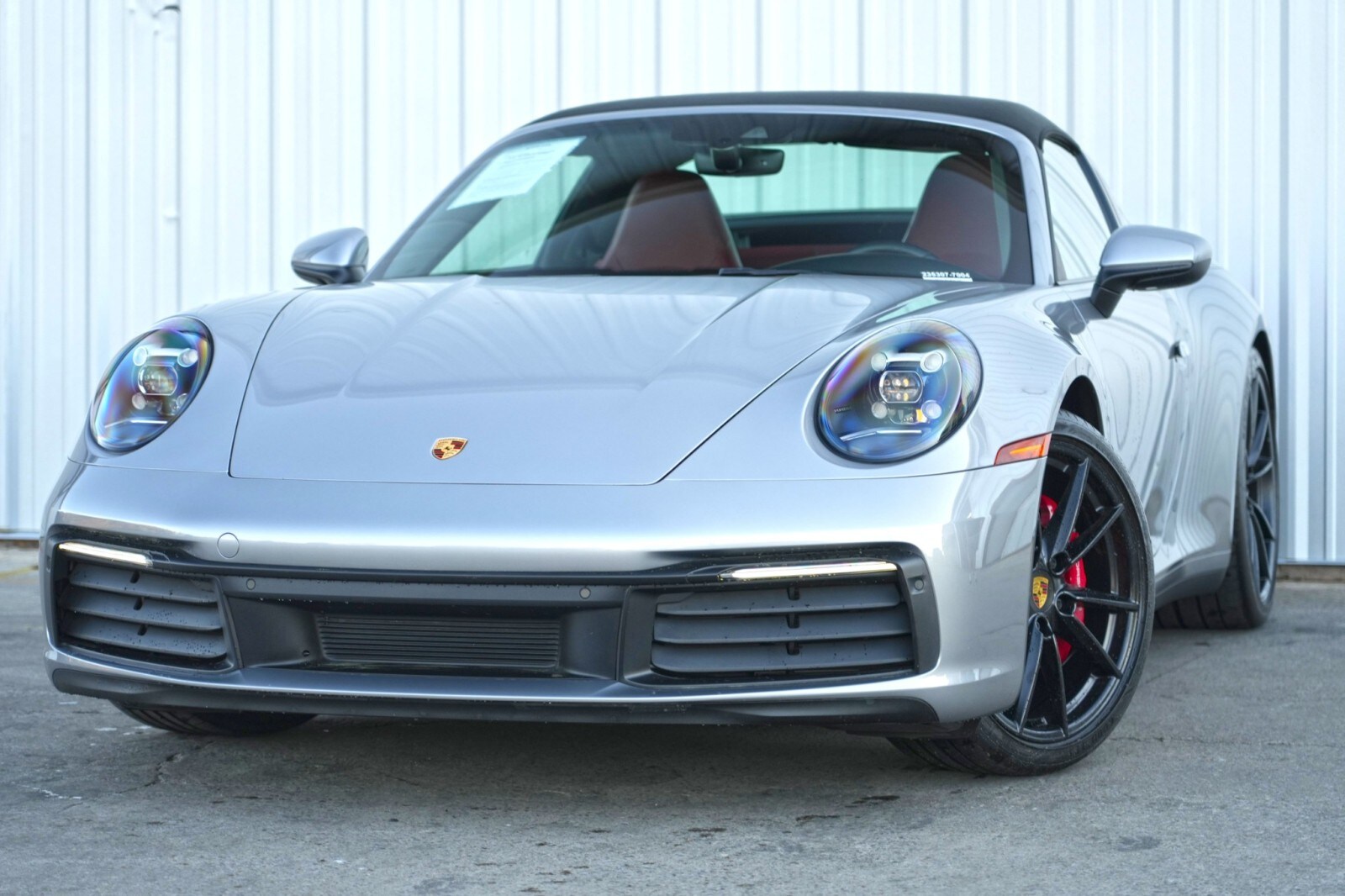 2021 Porsche 911 Targa 4S photo 3
