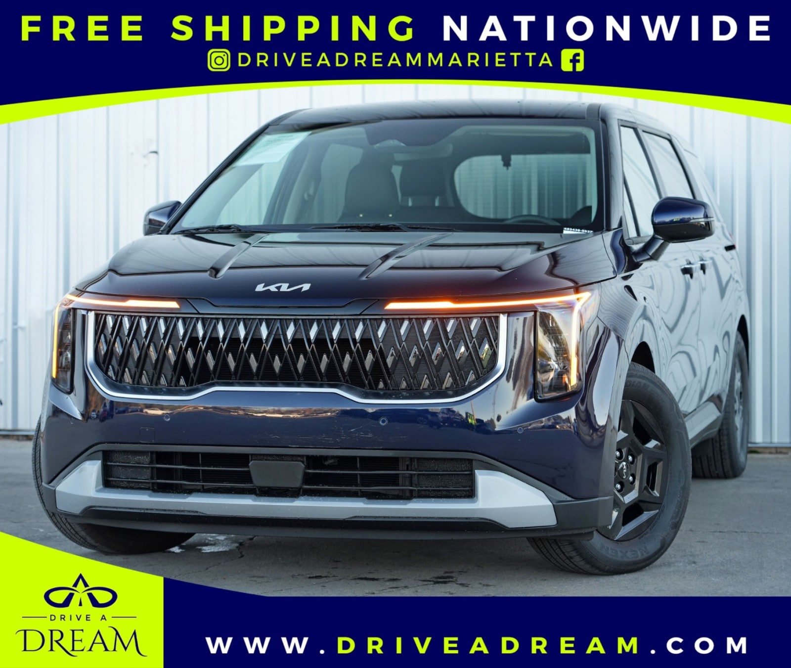 2025 Kia Sedona LXS's photo