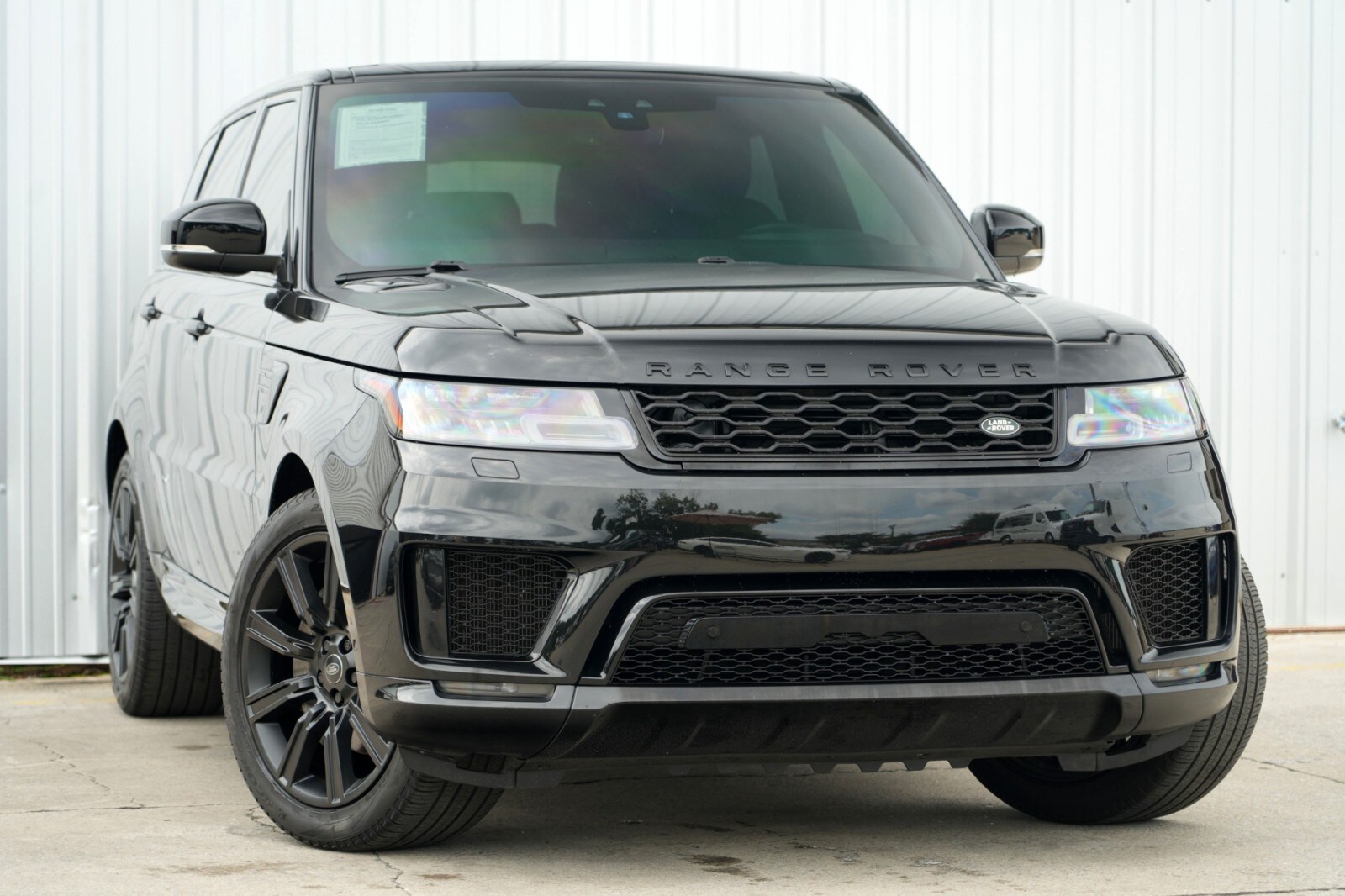 2022 Land Rover Range Rover Sport HSE Silver Edition photo 3