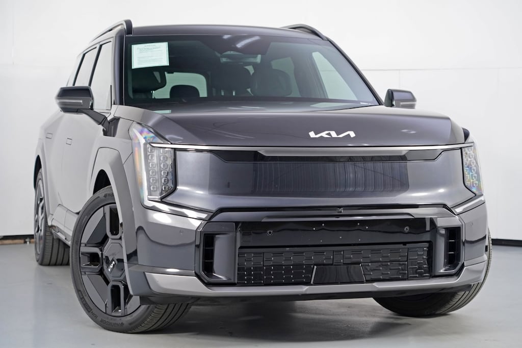 Used 2024 Kia EV9 GT-Line w/ Relaxation Package SUV