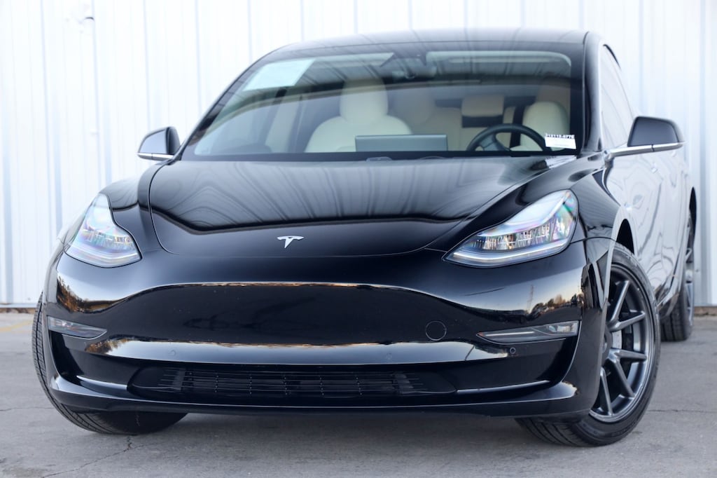 Used 2019 Tesla Model 3 Standard Range Plus Sedan