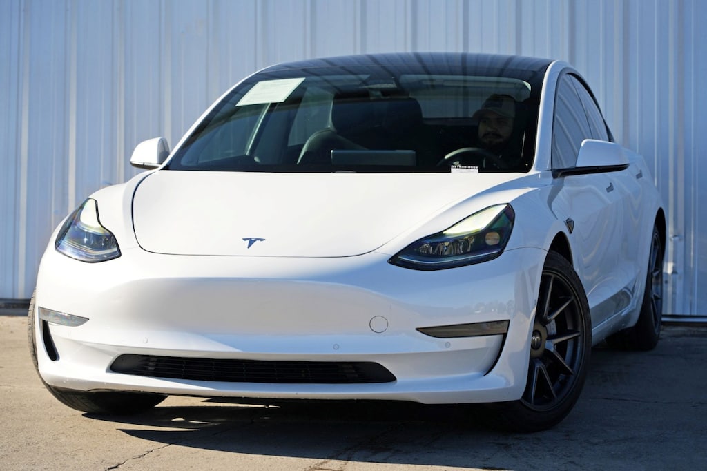 Used 2021 Tesla Model 3 Standard Range Plus Sedan