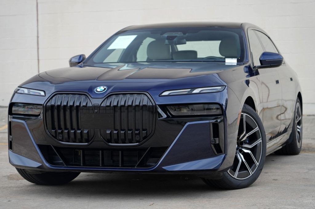Used 2023 BMW i7 xDrive60 w/ M Sport & Driving Assist Packages Sedan