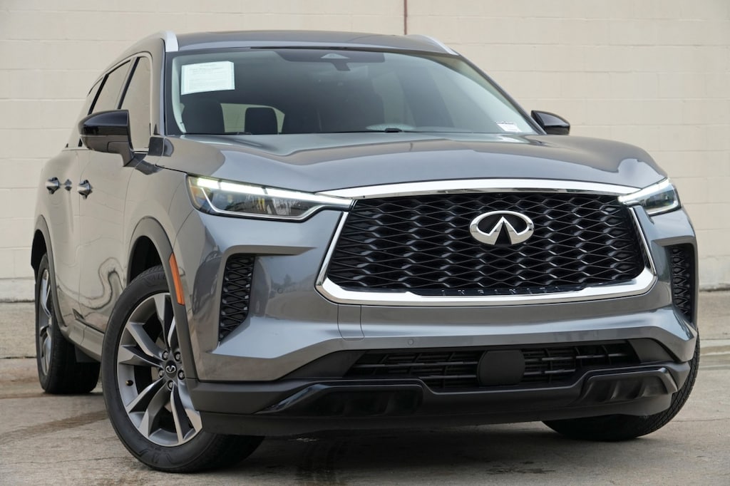 Used 2025 INFINITI QX60 Luxe w/ Vision Package SUV