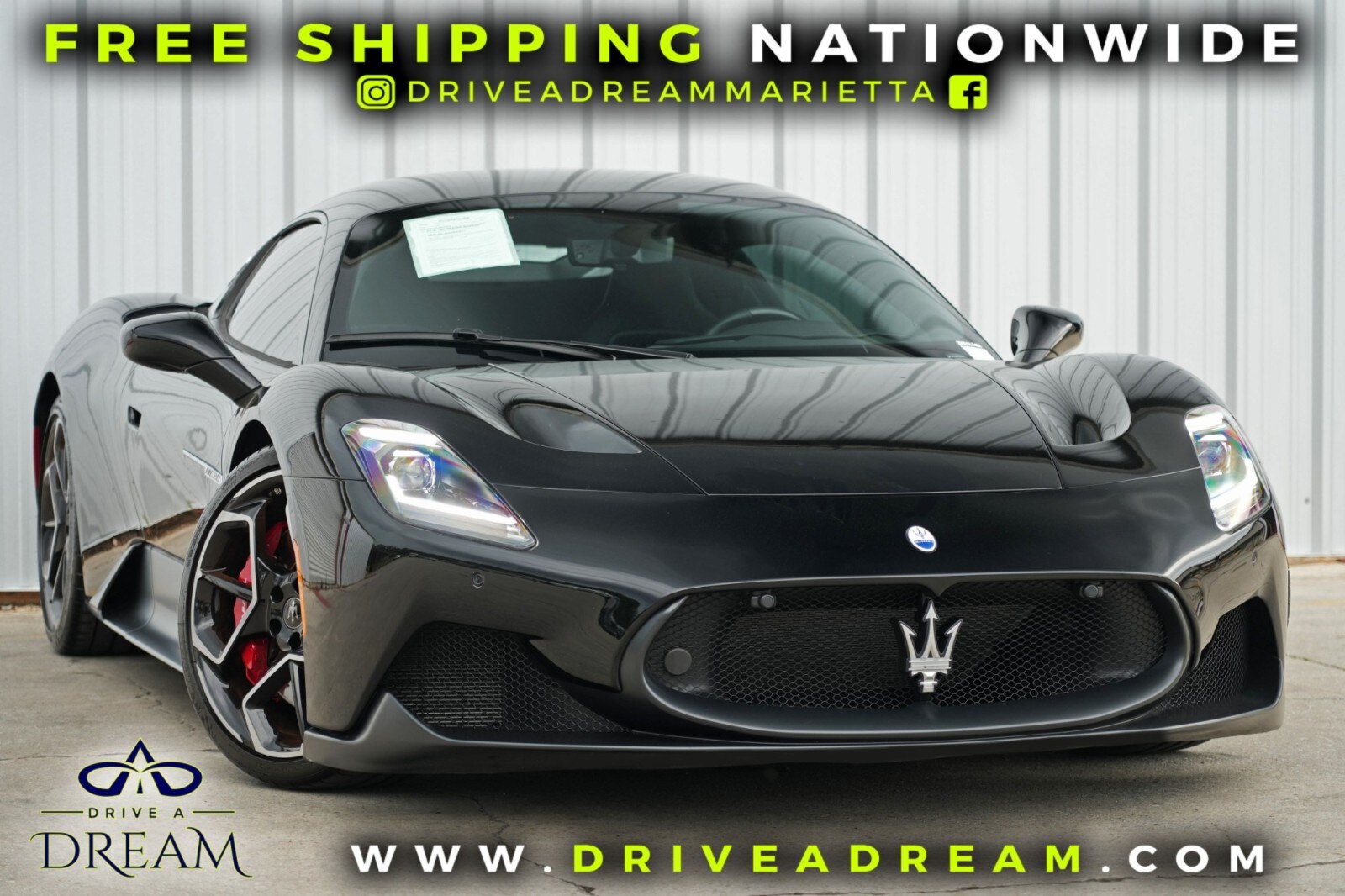 2022 Maserati MC20 Coupe photo 2