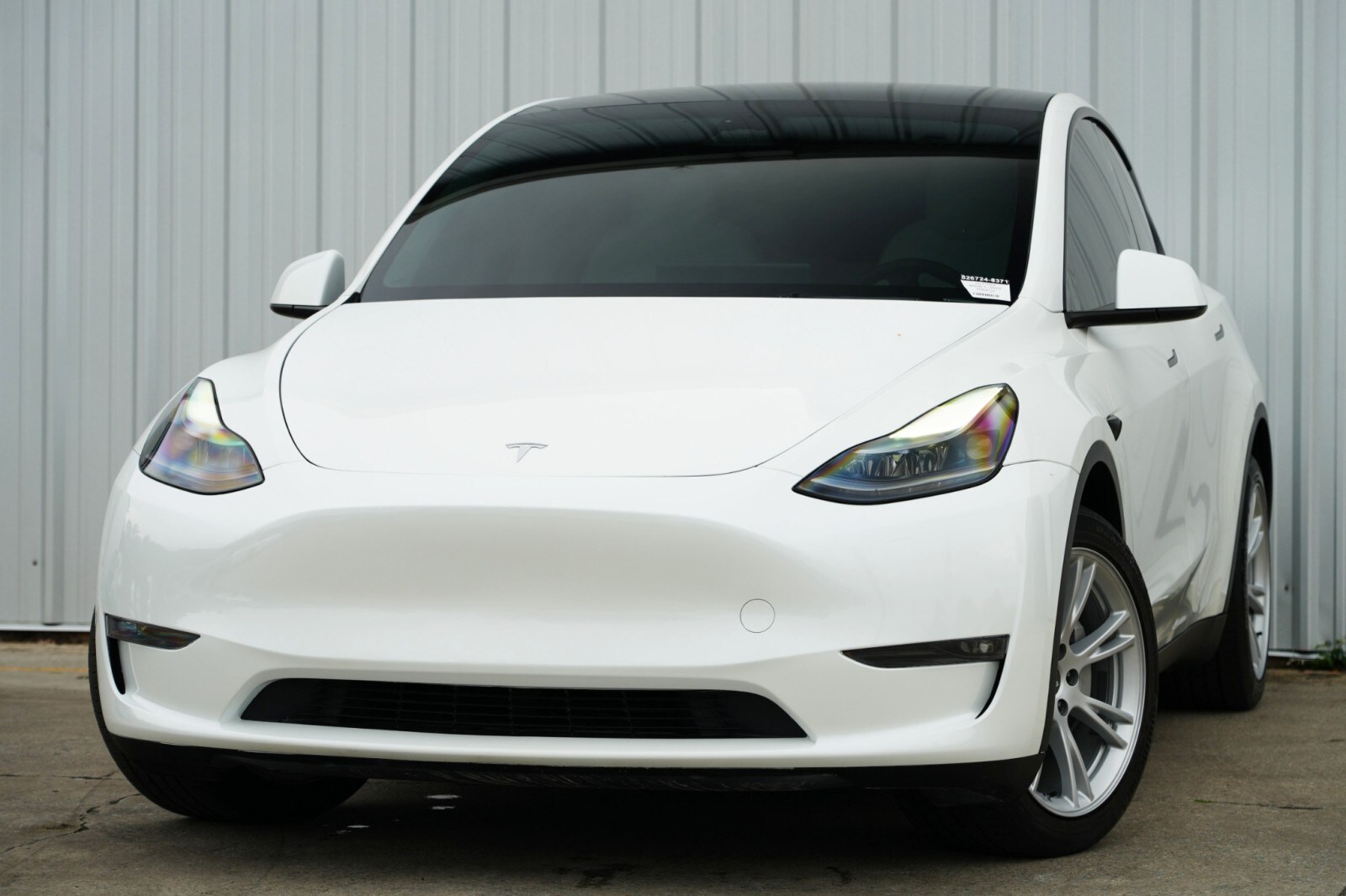 2023 Tesla Model Y Long Range photo 3