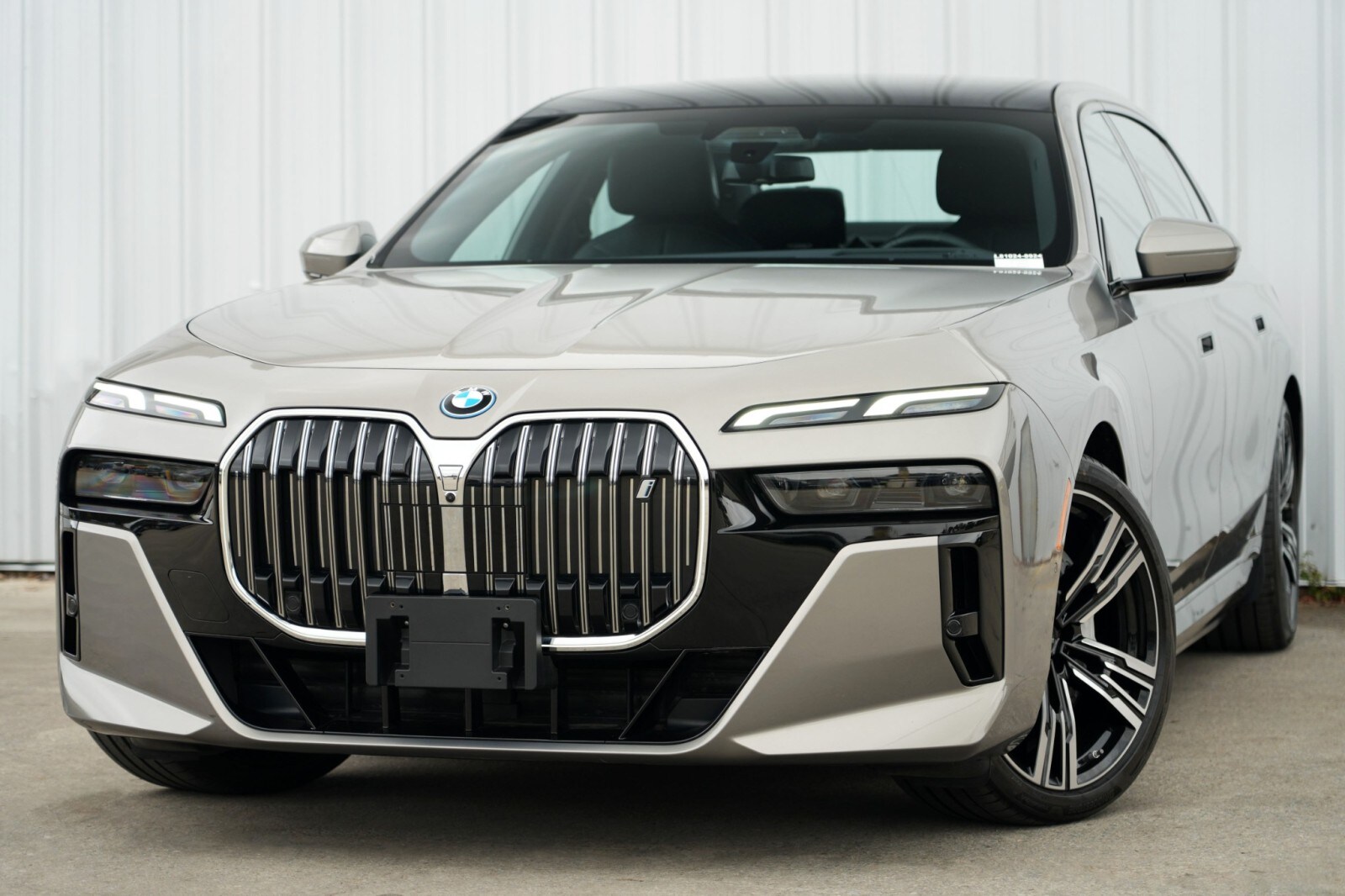 2023 Bmw i7 xDrive60 photo 3