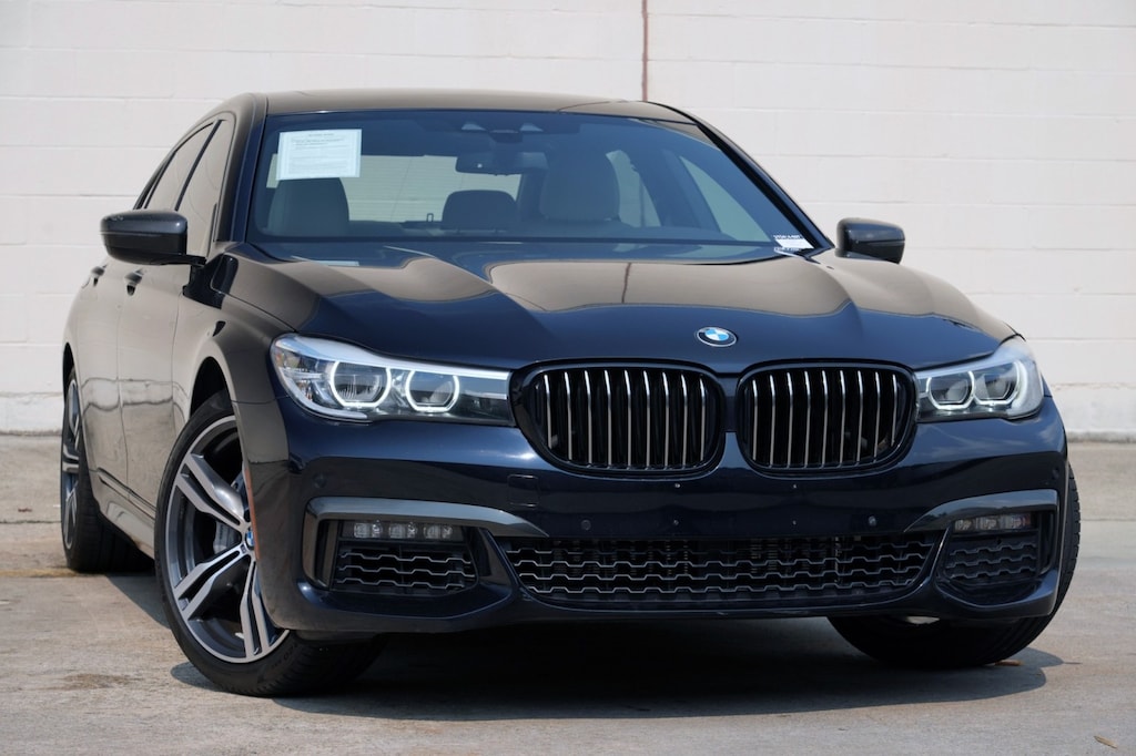 Used 2019 BMW 7 Series 740i w/ M Sport Package Sedan