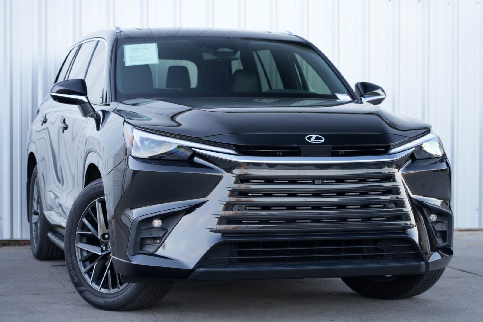 2024 Lexus TX 350 Luxury photo 2