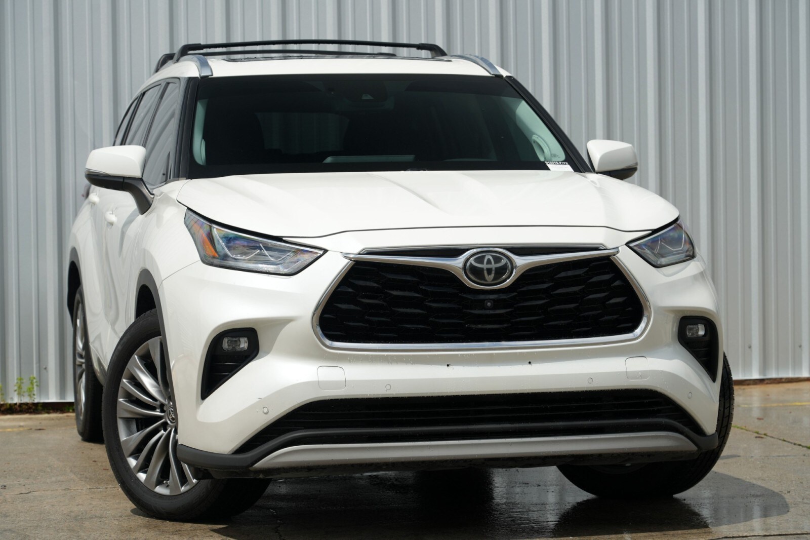 2020 Toyota Highlander Platinum photo 4