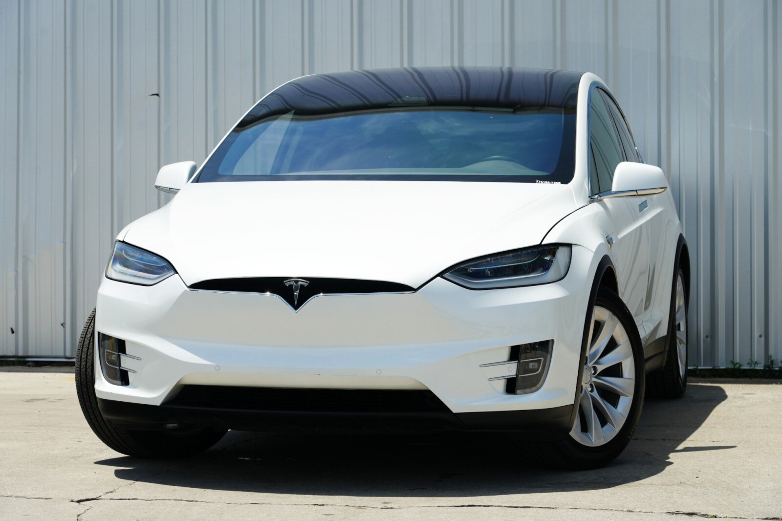 2020 Tesla Model X Long Range photo 3