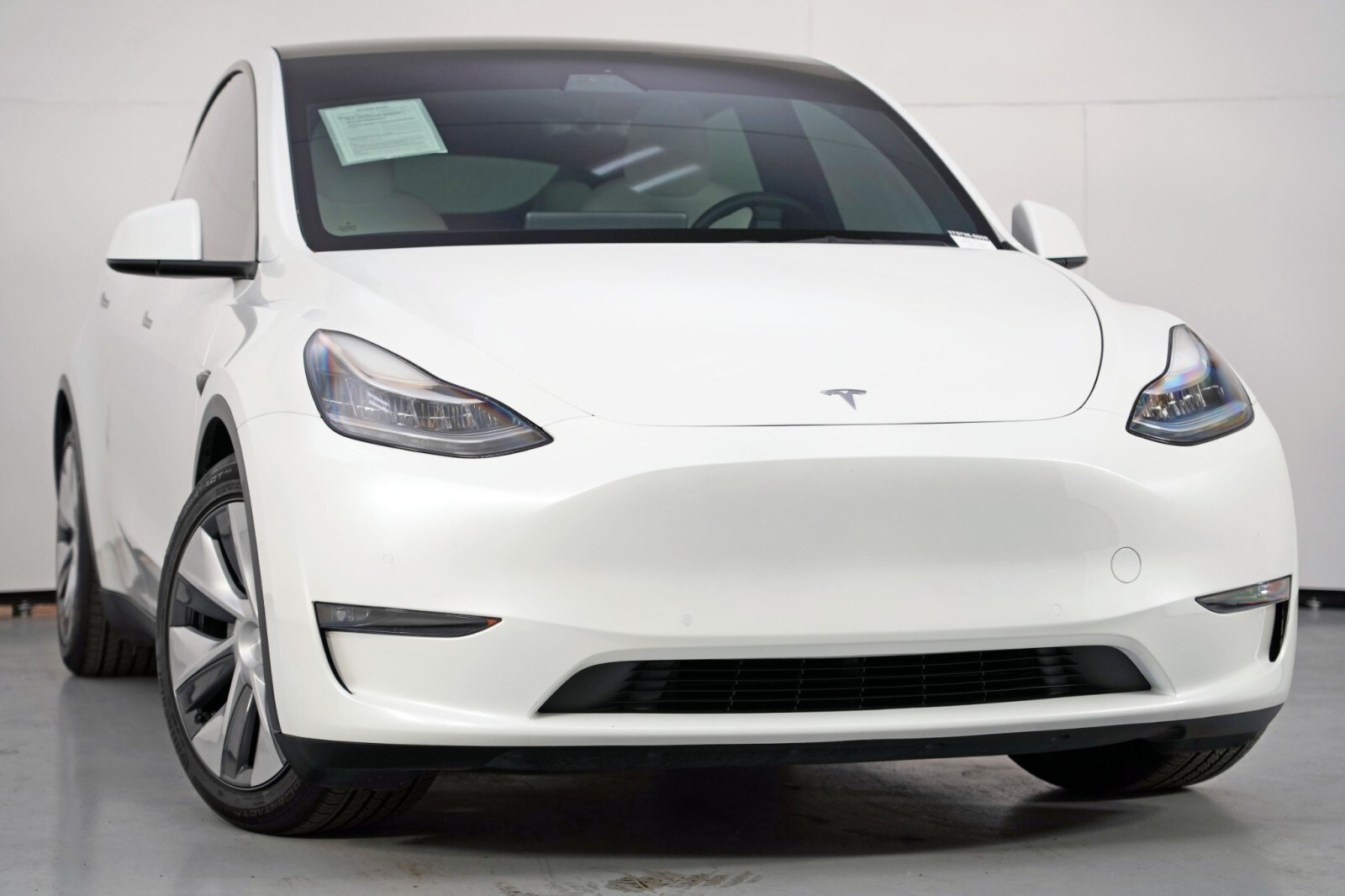 2021 Tesla Model Y Long Range photo 3