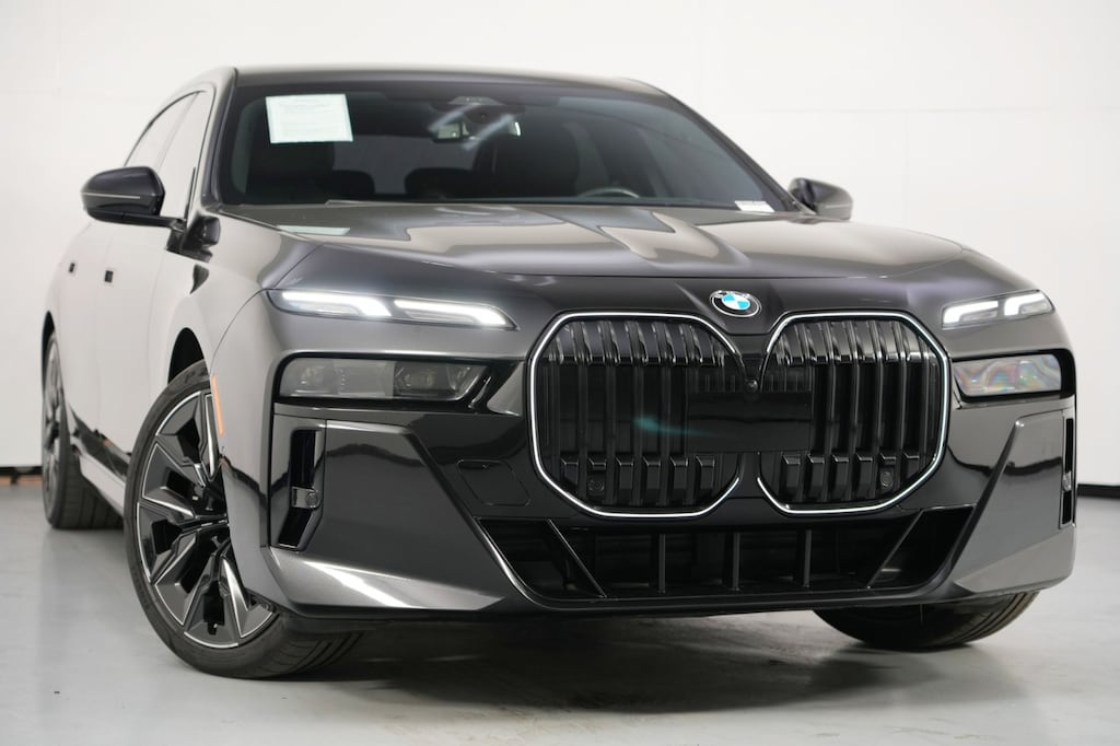 Used 2024 BMW 7 Series 740i w/ M Sport Professional & Premium Packages Sedan
