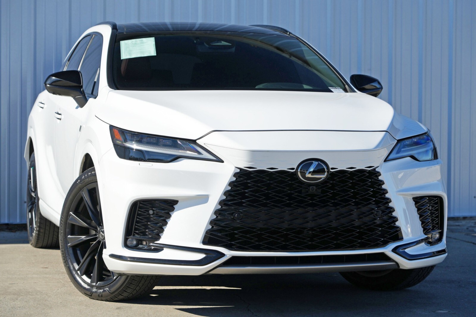 2023 Lexus RX 500h F SPORT Performance photo 4