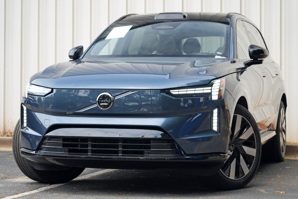 Used 2025 Volvo EX90 Ultra SUV