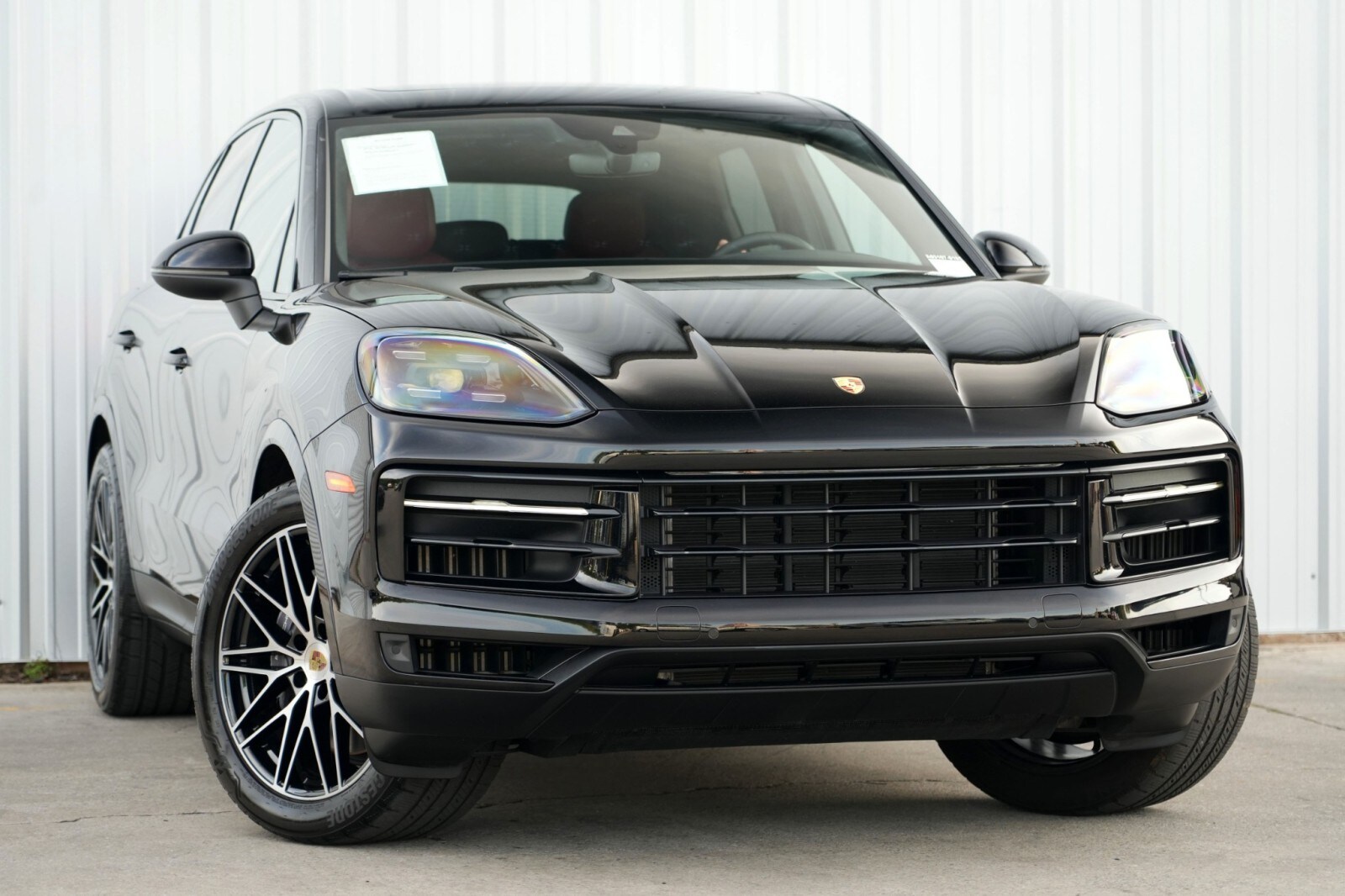 2024 Porsche Cayenne photo 4
