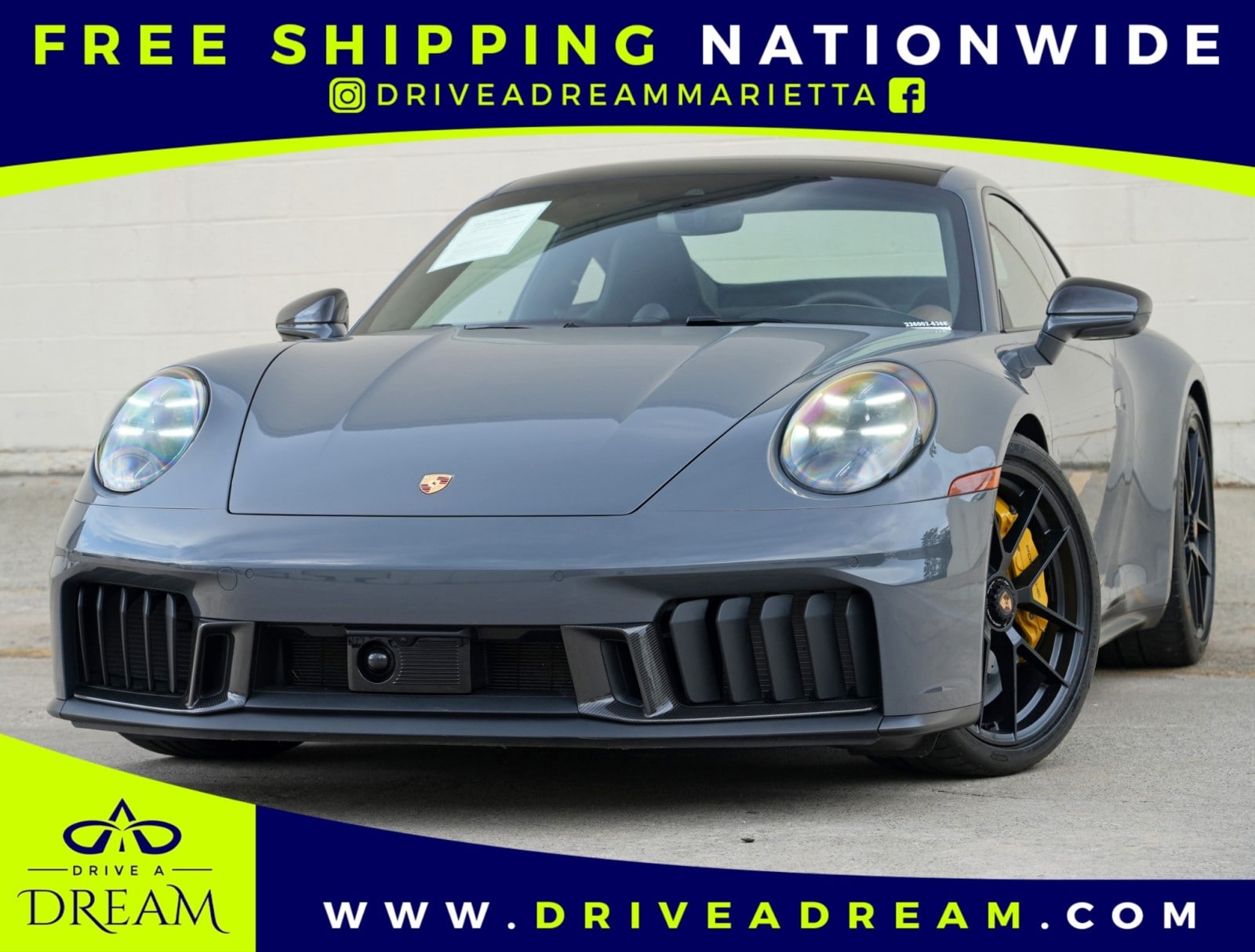 2025 Porsche 911 Carrera 4 GTS Coupe's photo