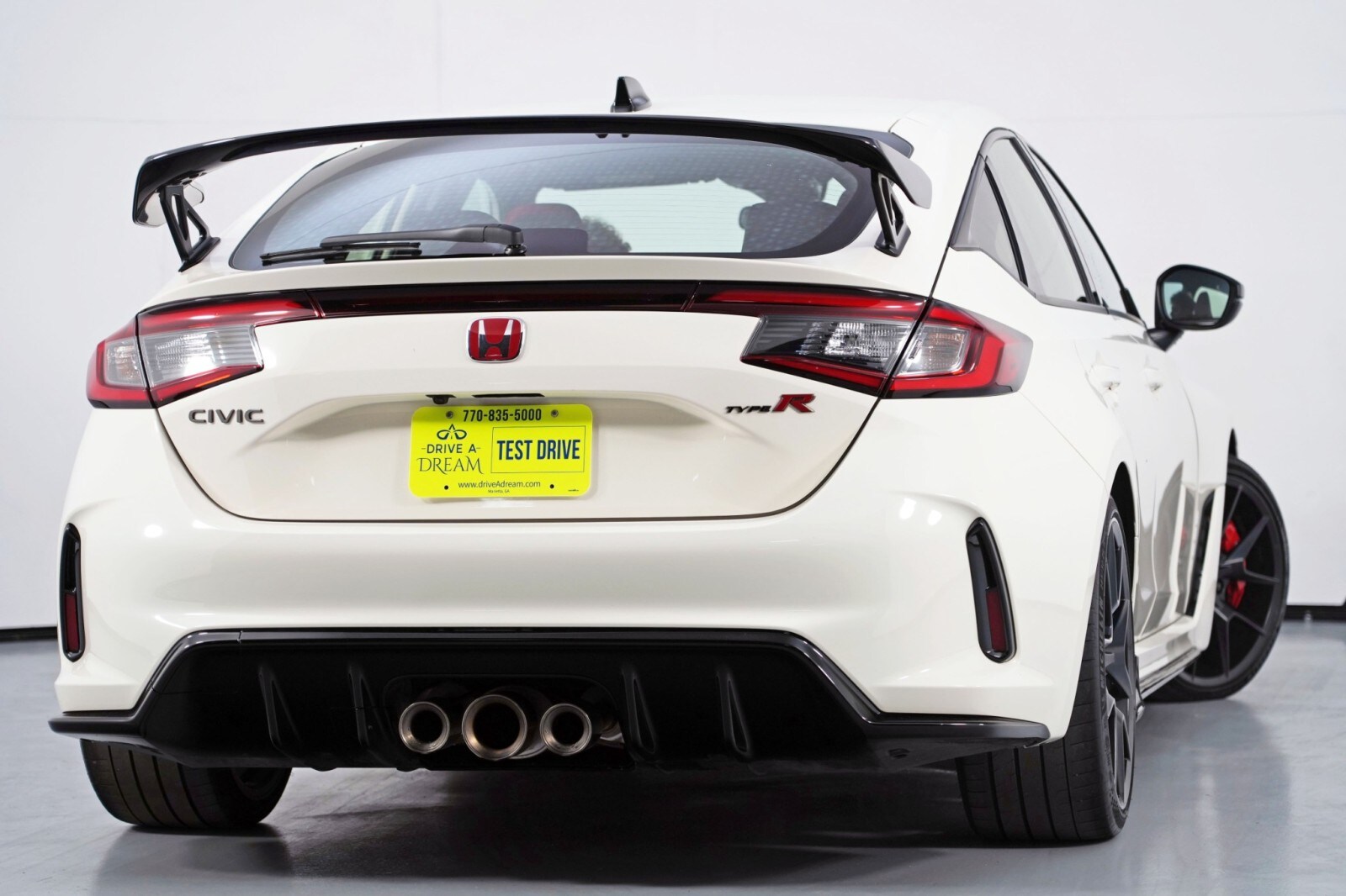 2024 Honda Civic Type R photo 4