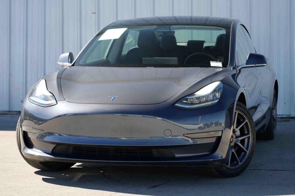 Used 2020 Tesla Model 3 Standard Range Plus Sedan
