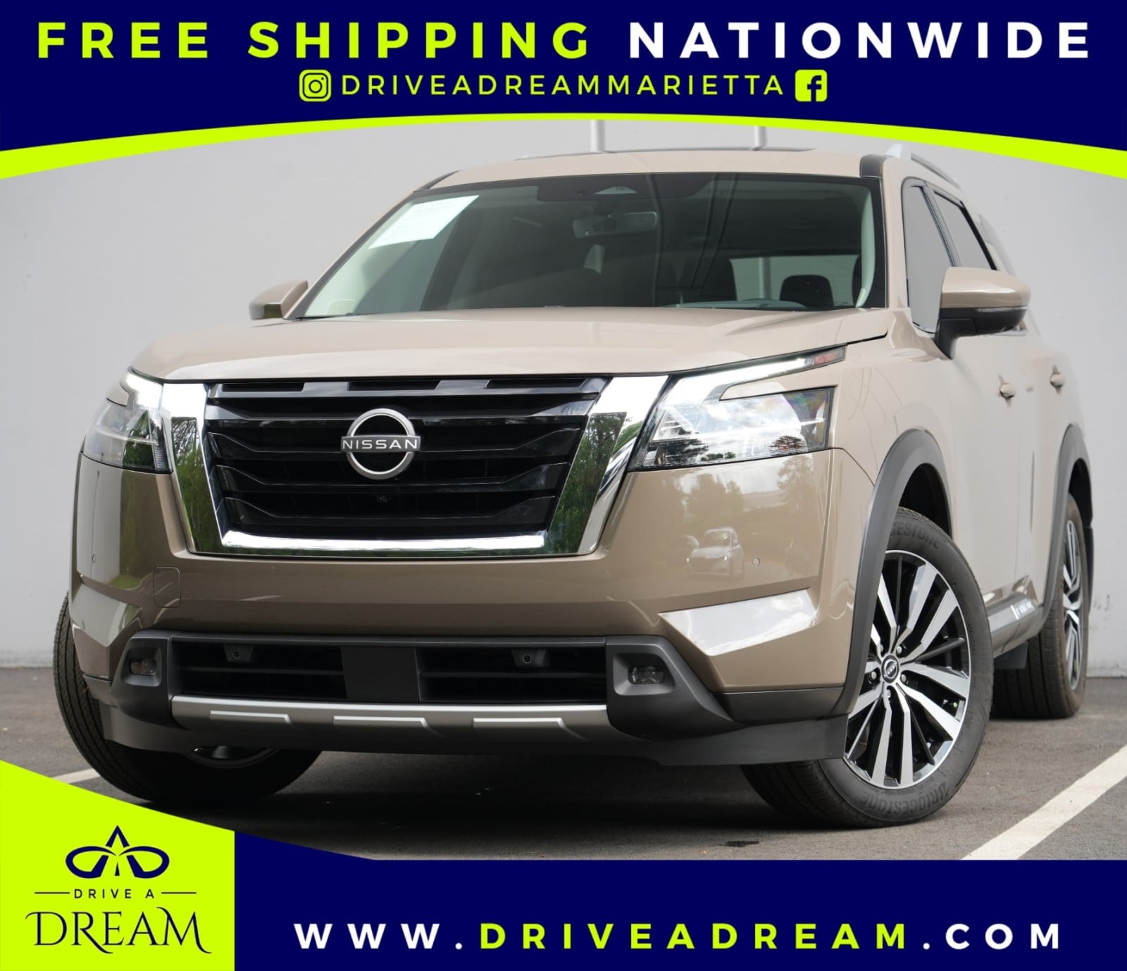 2024 Nissan Pathfinder Platinum 2WD's photo