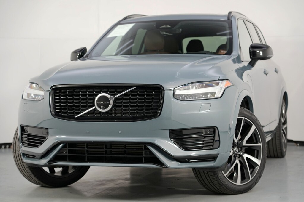 Used 2023 Volvo XC90 Recharge Plug-In Hybrid Ultimate Dark Theme SUV