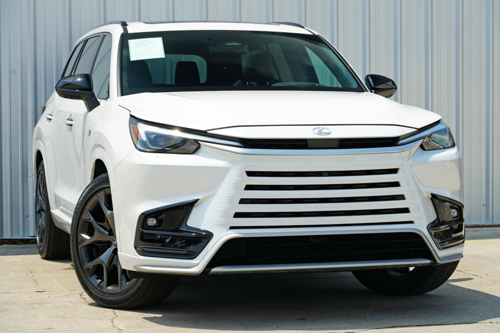 2024 Lexus TX 500h F SPORT Premium photo 2