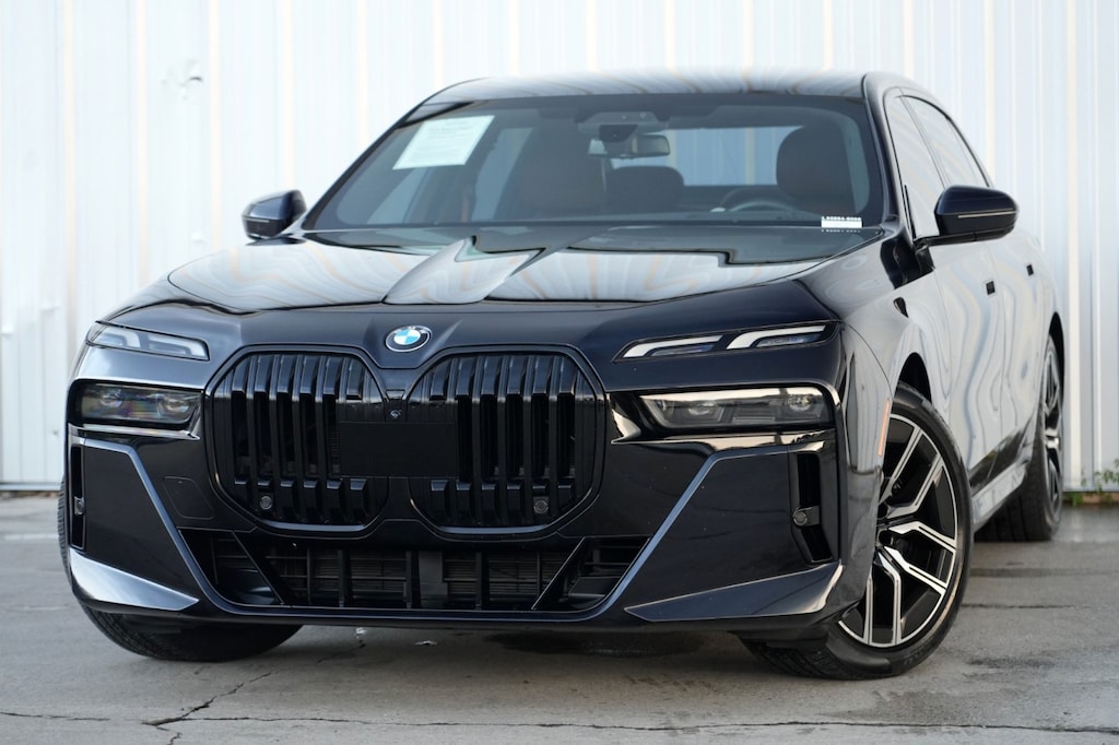 Used 2023 BMW 7 Series 760i xDrive w/ M Sport & Driving Assist Packages Sedan