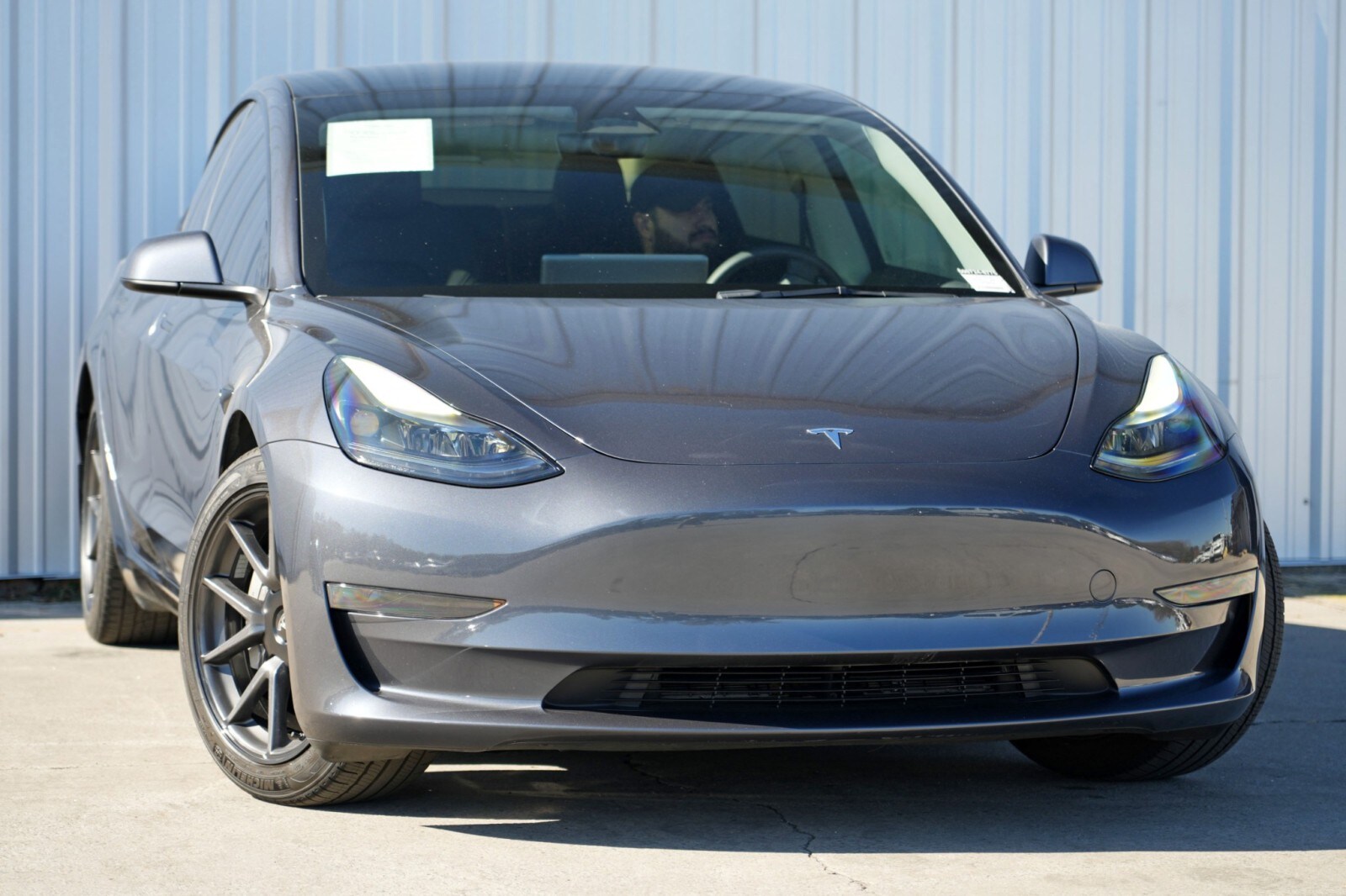 2023 Tesla Model 3 photo 4