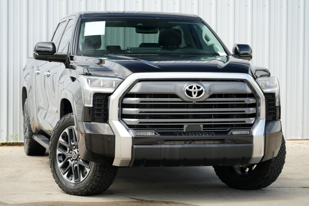 Used 2022 Toyota Tundra 4WD Limited w/ Premium Package Truck CrewMax