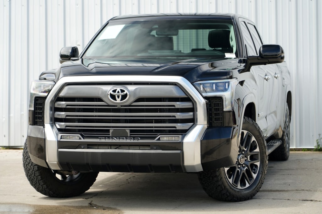 Used 2022 Toyota Tundra 4WD Limited w/ Premium Package Truck CrewMax