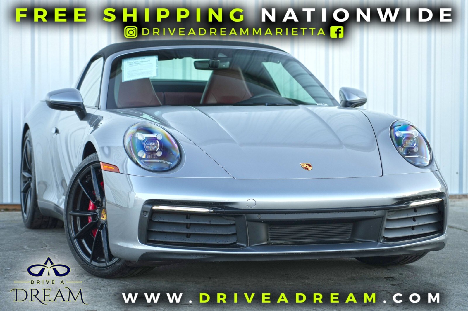 2021 Porsche 911 Targa 4S photo 2