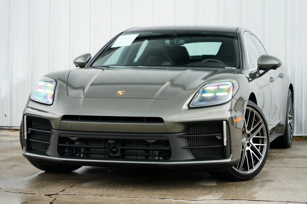 Used 2025 Porsche Panamera 4 E-Hybrid w/ Premium Package Hatchback
