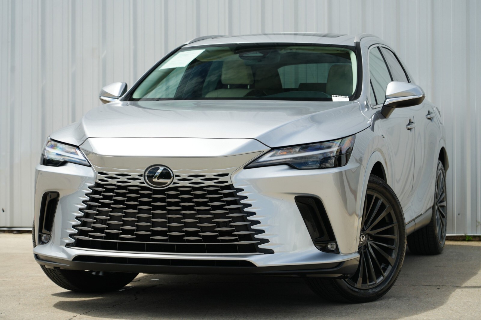 2024 Lexus RX 350 Premium photo 2