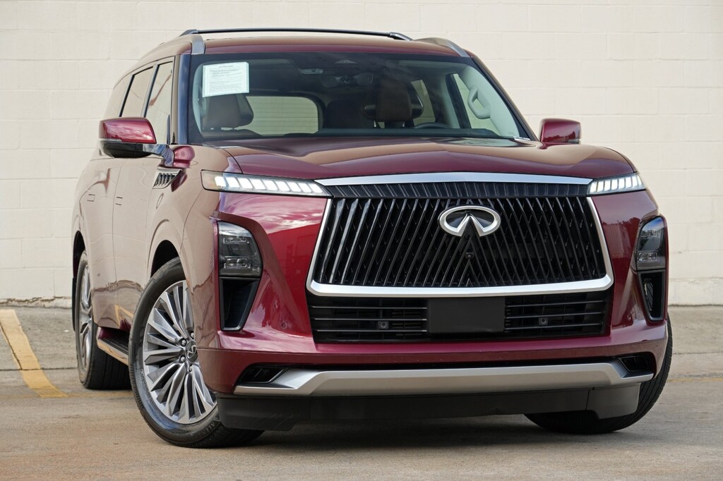 Used 2025 INFINITI QX80 Sensory SUV