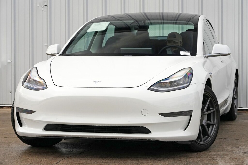 Used 2020 Tesla Model 3 Standard Range Plus Sedan