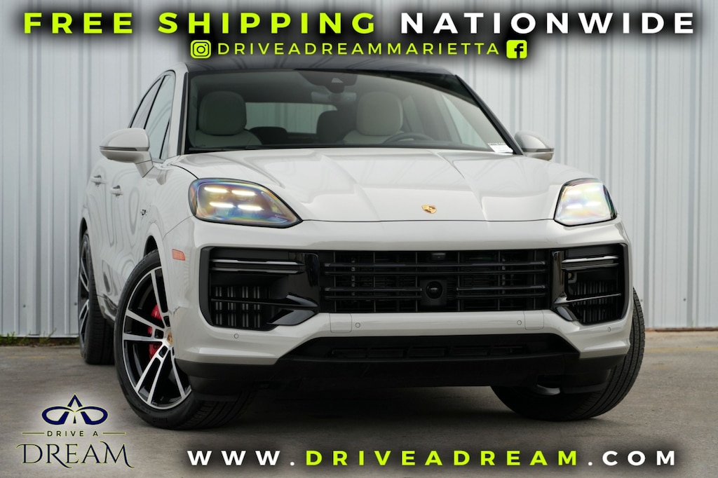 Used 2024 Porsche Cayenne Turbo E-Hybrid w/ Premium & Tech Packages SUV
