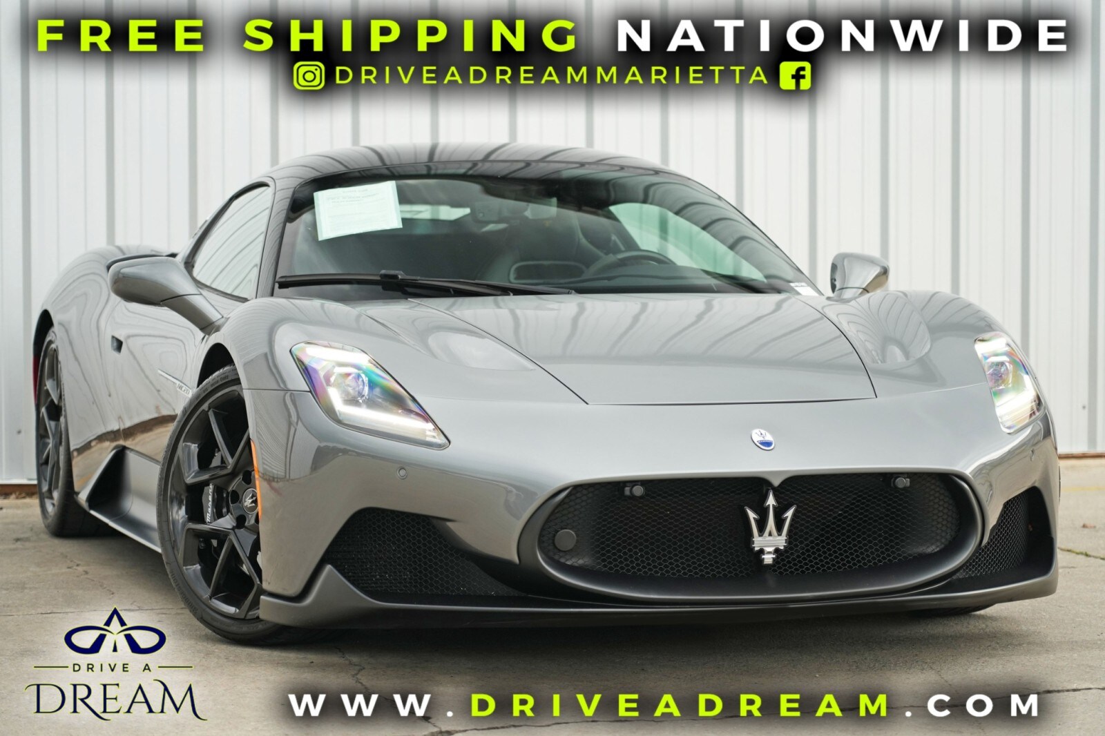 2022 Maserati MC20 Coupe photo 2