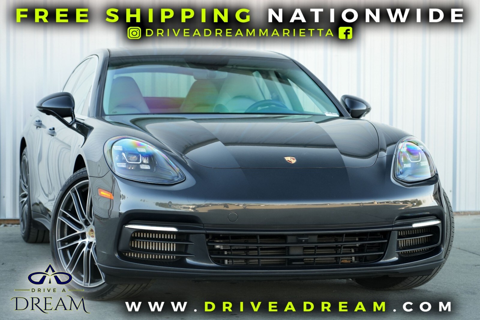 2019 Porsche Panamera 4S photo 2