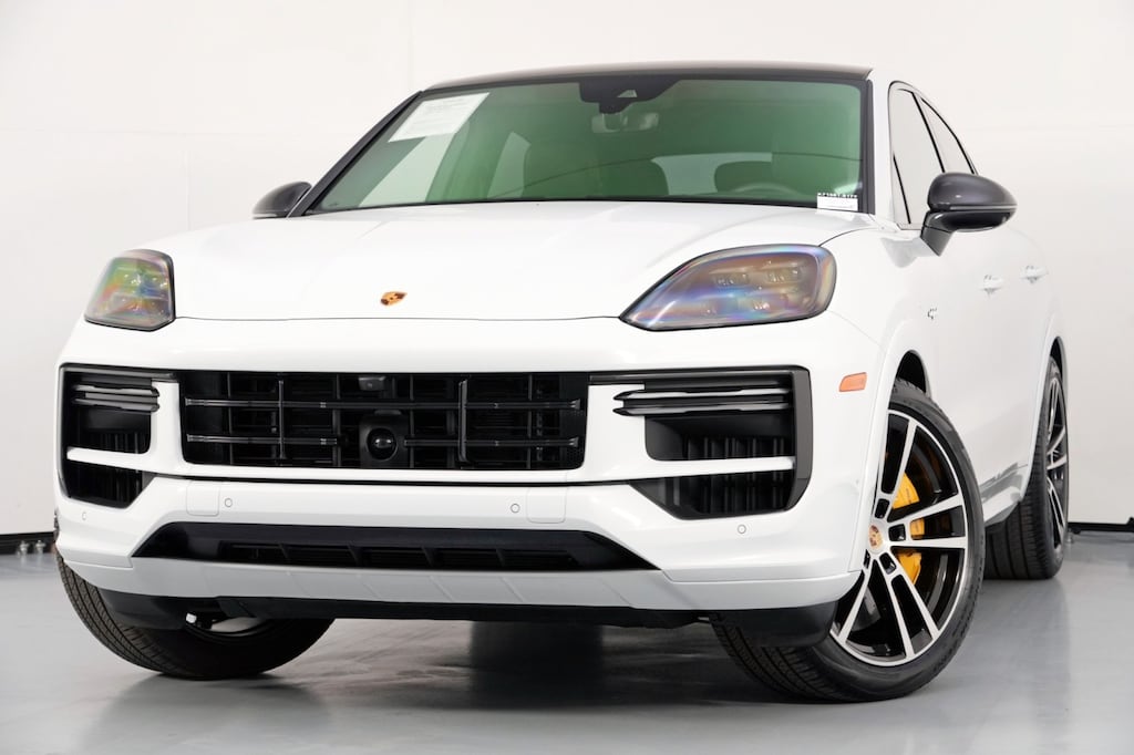 Used 2024 Porsche Cayenne Turbo E-Hybrid w/ Premium Plus Package SUV
