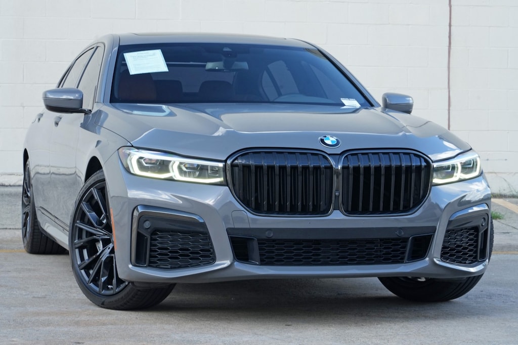 Used 2022 BMW 7 Series 740i w/ M Sport Package Sedan